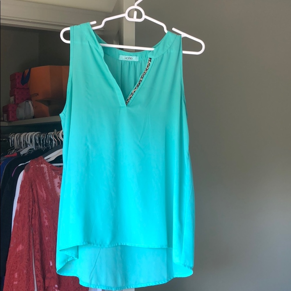 Karlie top.